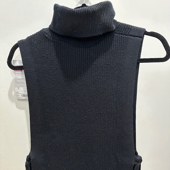 Double-time t-neck - Picture 1 of 7